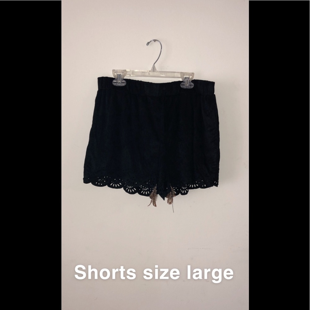 Suede shorts EUC